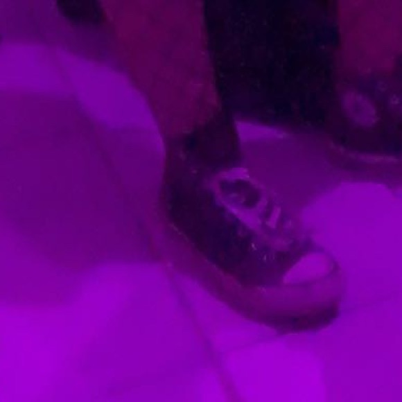 Meet your Posher, Rebecca - Picture 1 of 1